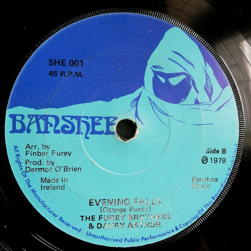 The Furey Brothers & Davey Arthur* : The Green Fields Of France (7")