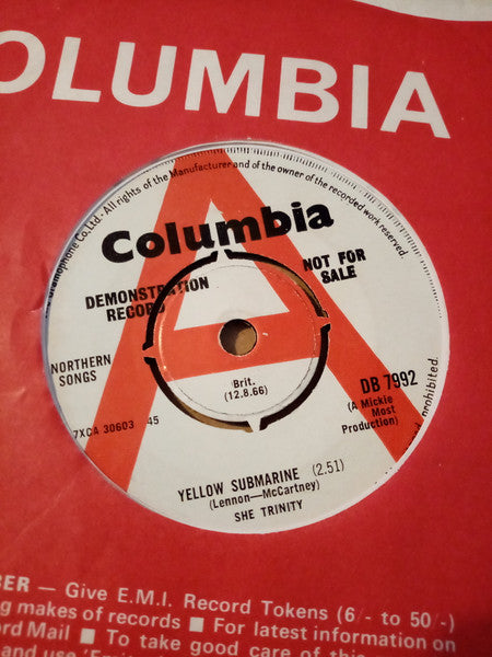 She Trinity : Yellow Submarine (7", Single, Mono, Promo)