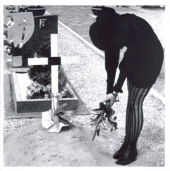 Dum Dum Girls : Stiff Little Fingers / Dream Away Life (7", Ltd, RE, Sil)