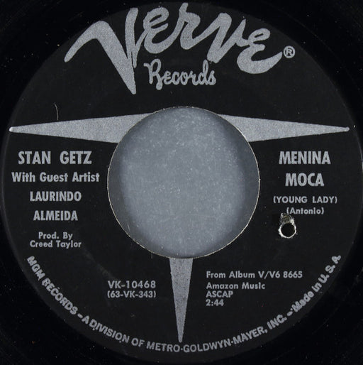 Stan Getz With Guest Artist Laurindo Almeida : Menina Moca = Young Lady / Winter Moon (7", Single, Bla)