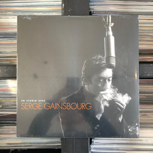 Serge Gainsbourg - En Studio Avec Serge Gainsbourg - Vinyl LP 17.08.22. This is a product listing from Released Records Leeds, specialists in new, rare & preloved vinyl records.