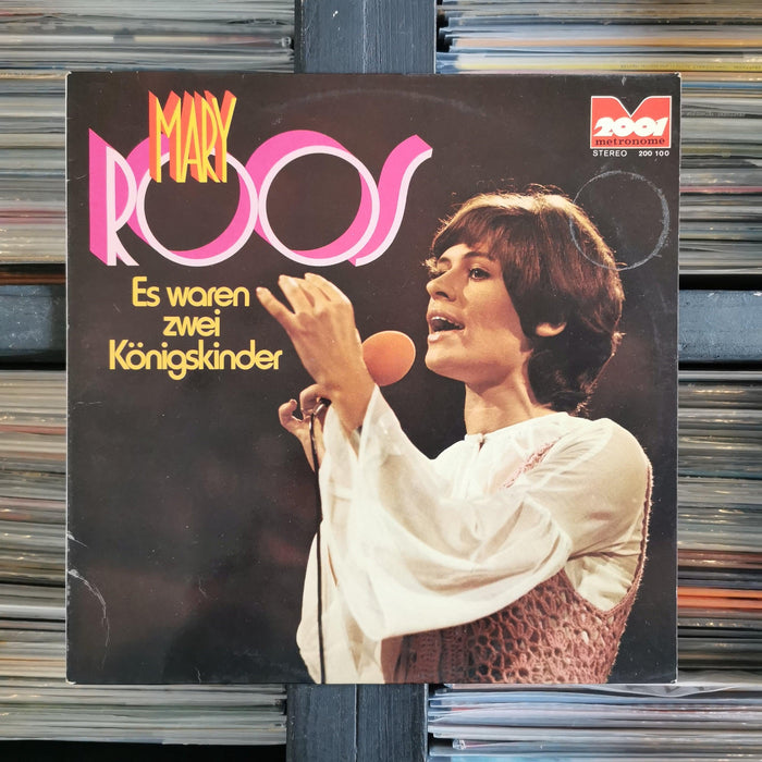 Mary Roos - Es Waren Zwei Königskinder - LP. This is a product listing from Released Records Leeds, specialists in new, rare & preloved vinyl records.